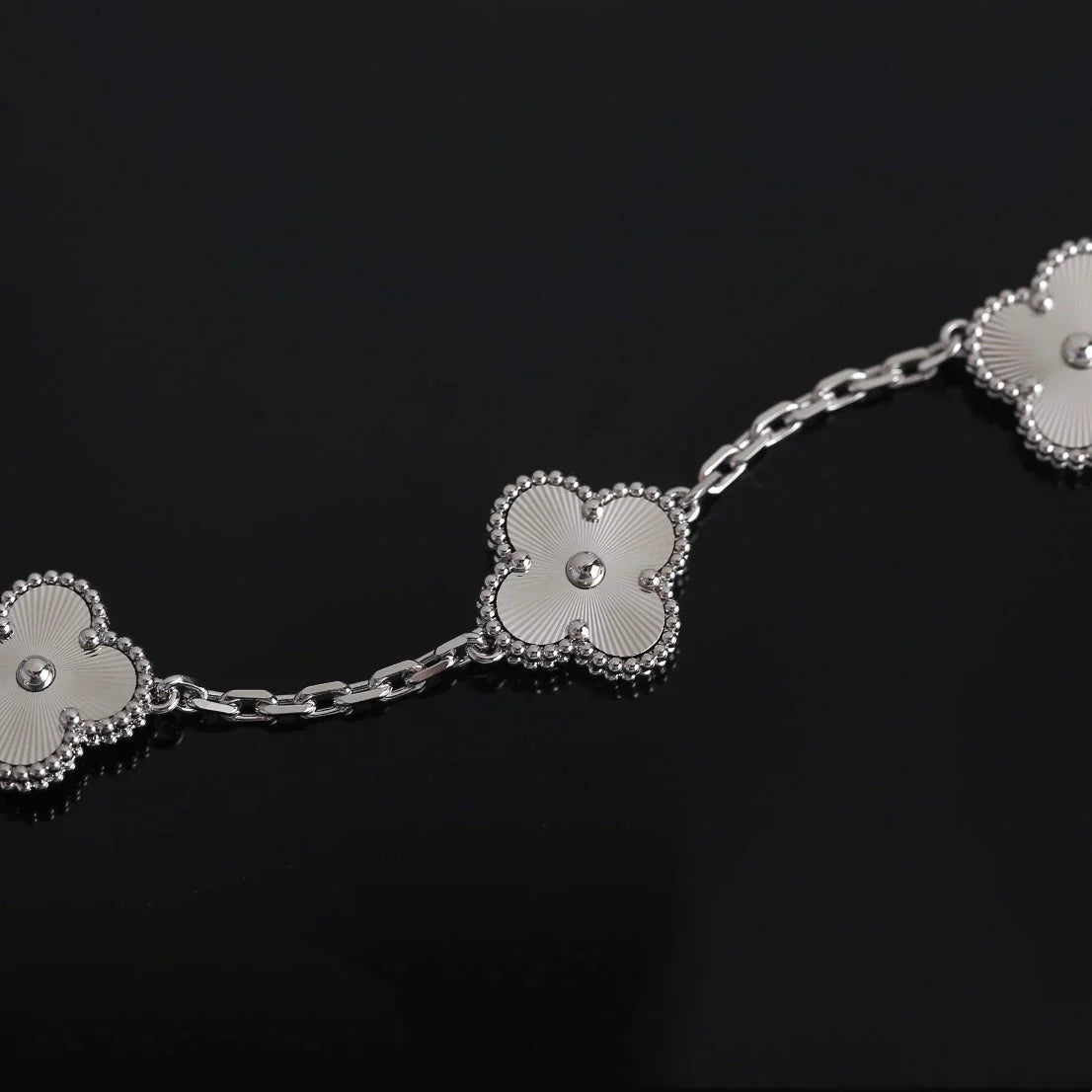 KLÖVER | ZILVER