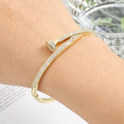 Hermiz Nagelarmband met stenen